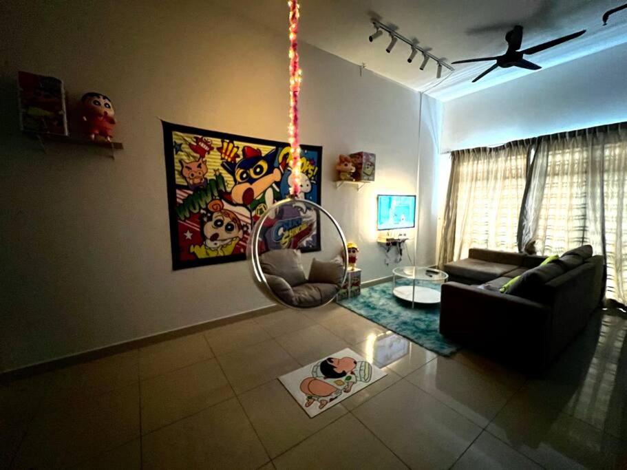 B1610 Austin Height Crayon shin chan Home By Stay