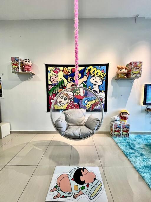 B1610 Austin Height Crayon shin chan Home By Stay