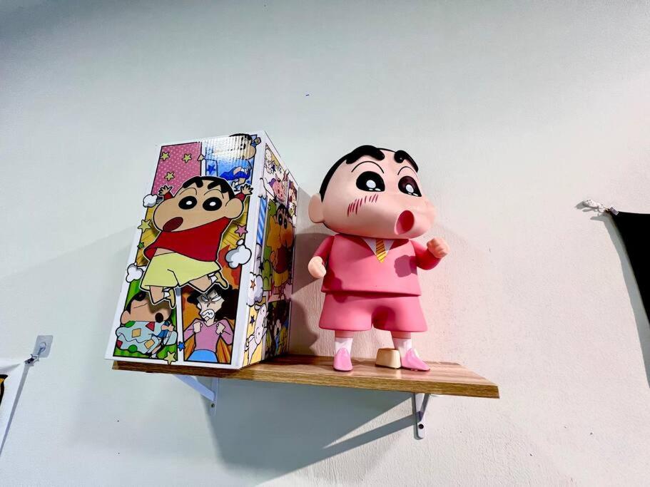 B1610 Austin Height Crayon shin chan Home By Stay