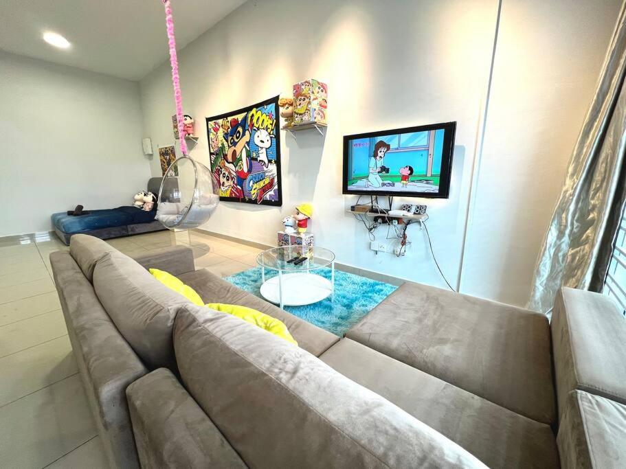 B1610 Austin Height Crayon shin chan Home By Stay