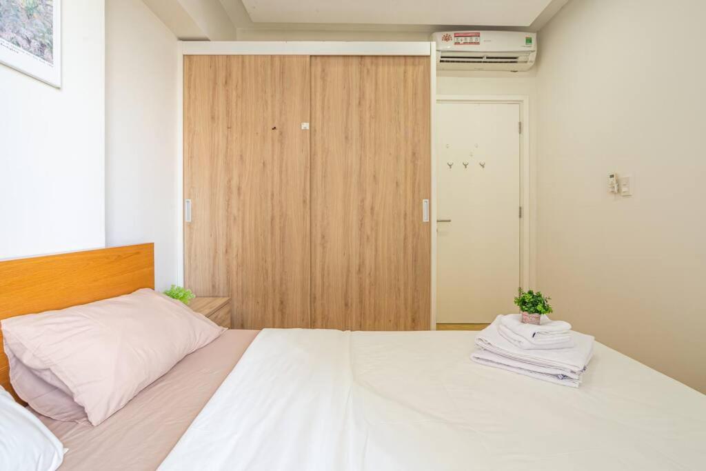 Nice Masteri ThaoDien apt near Landmark 81 2brs