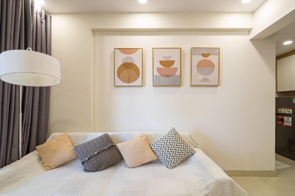Nice Masteri ThaoDien apt near Landmark 81 2brs