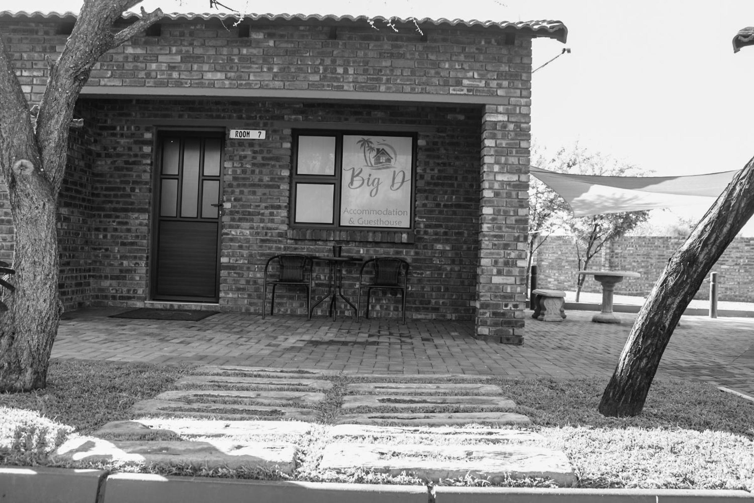 Photo 50