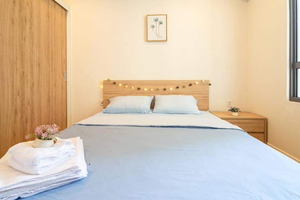 Nice Masteri ThaoDien apt near Landmark 81 2brs