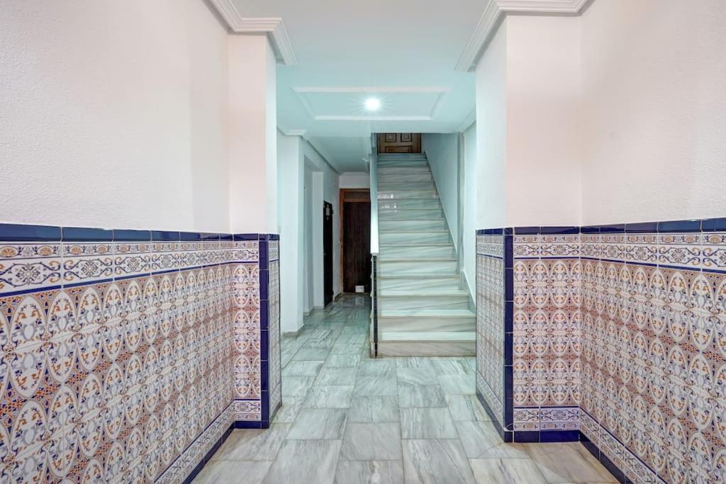 Apartamento Granada Centro. ÁTICO Ayuntamiento