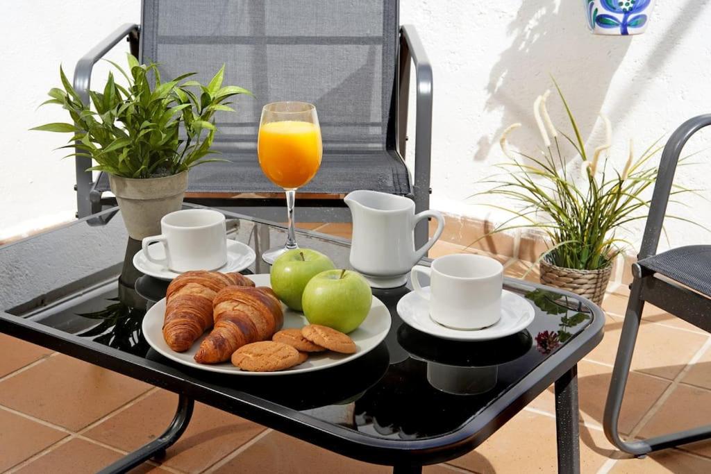 Apartamento Granada Centro. ÁTICO Ayuntamiento