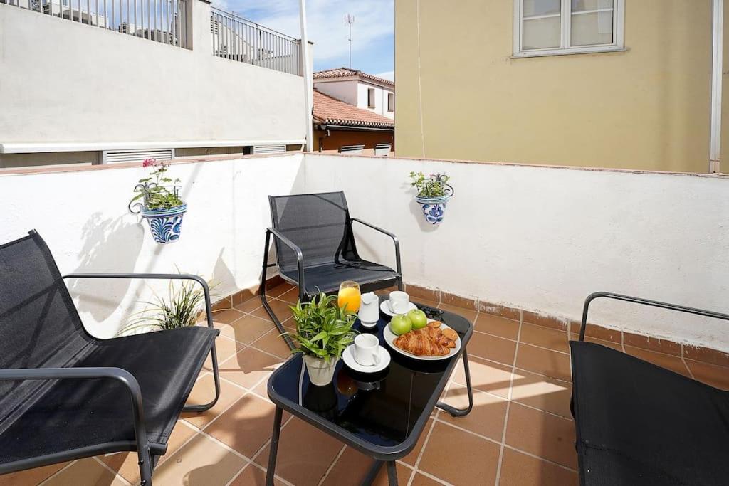 Apartamento Granada Centro. ÁTICO Ayuntamiento