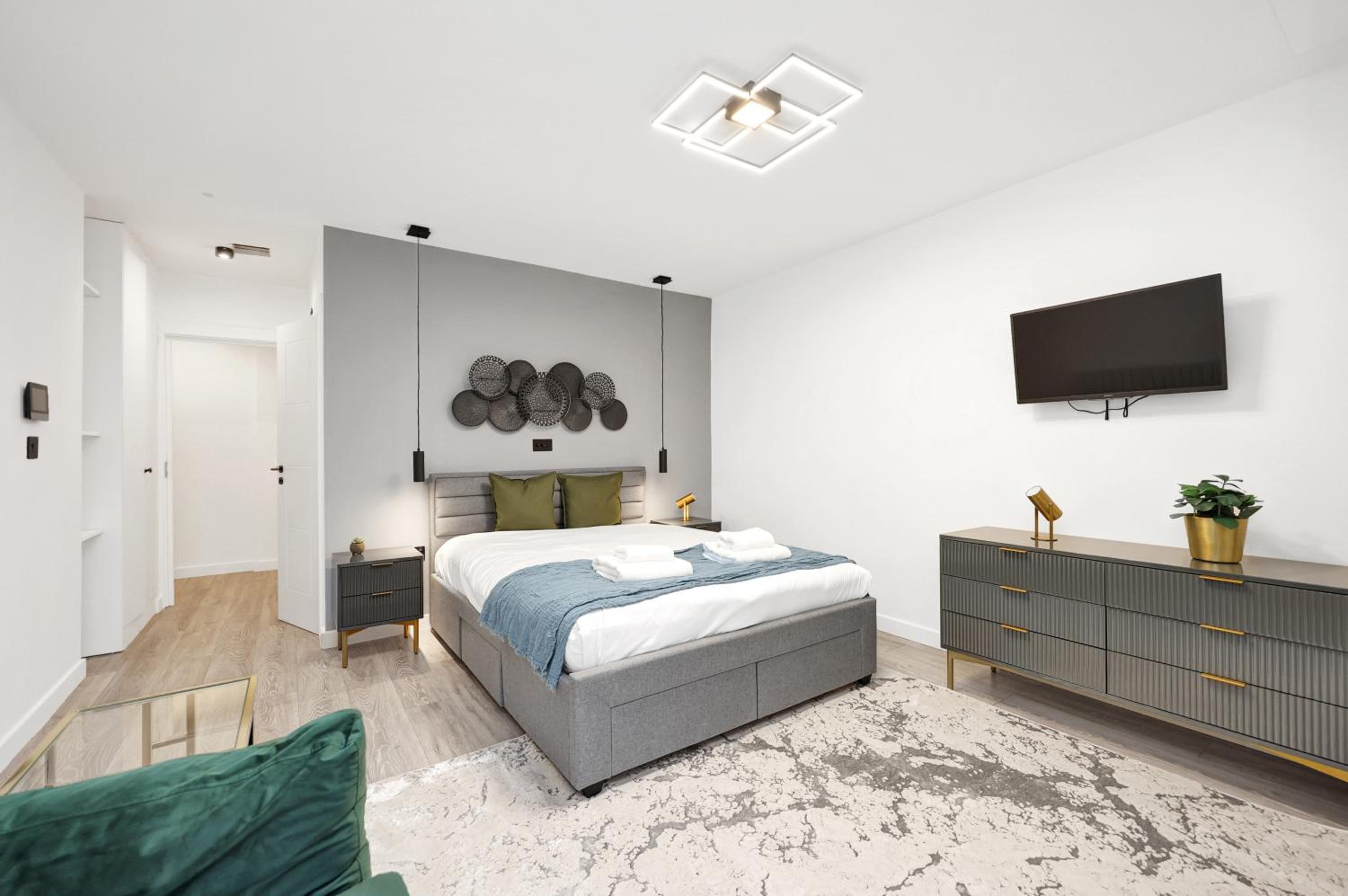 Hilldrop Apartments Short Term Rental & Flexible Renting Islington with Free WiFi, Parking & Garden