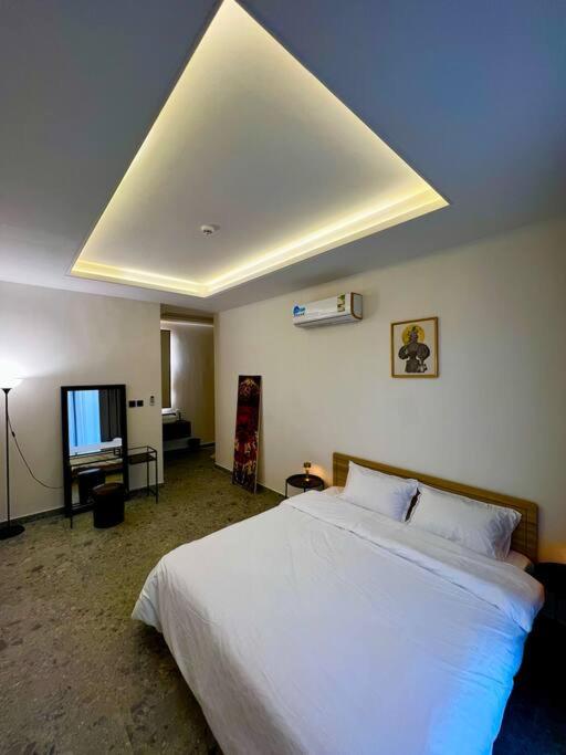 Onyx residence