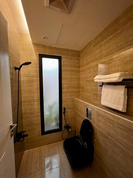 Onyx residence