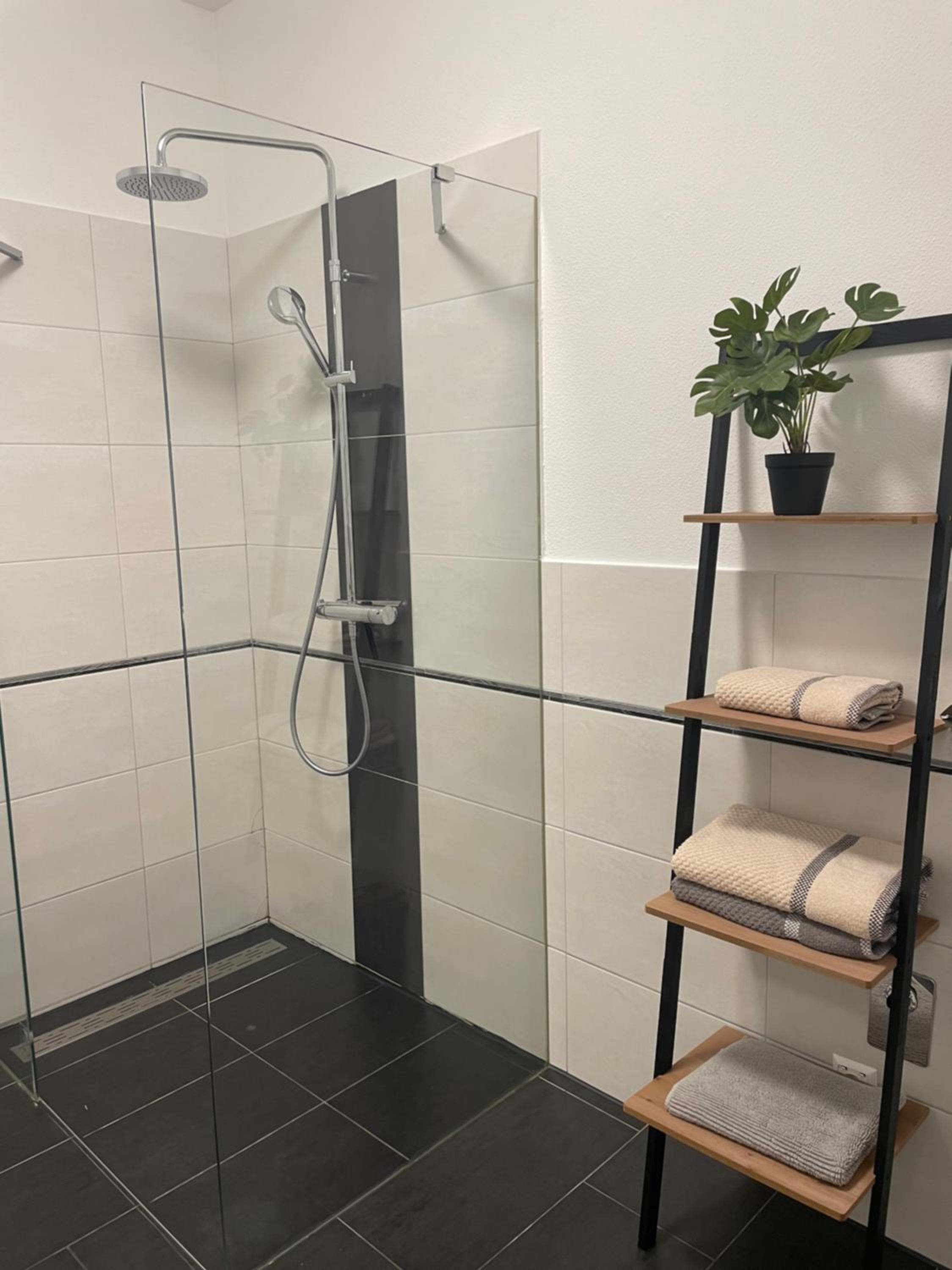 Sorinas Home - Comfortable Apartment near Graz - Free Parking
