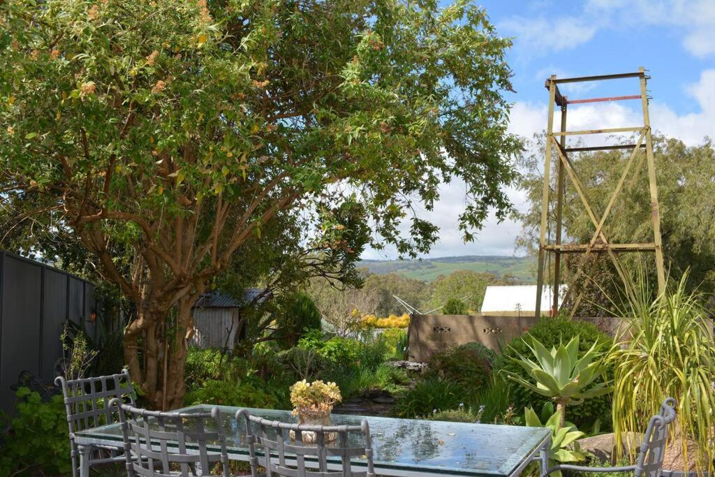 Blackbird Cottage - Stunning views & farm animals