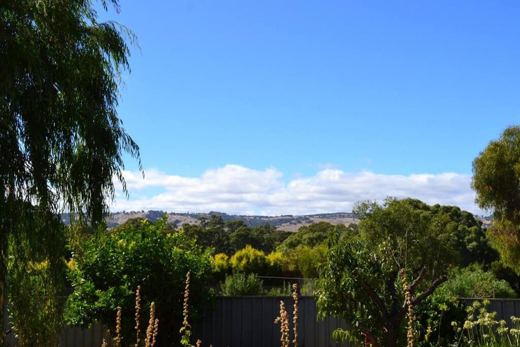 Blackbird Cottage - Stunning views & farm animals