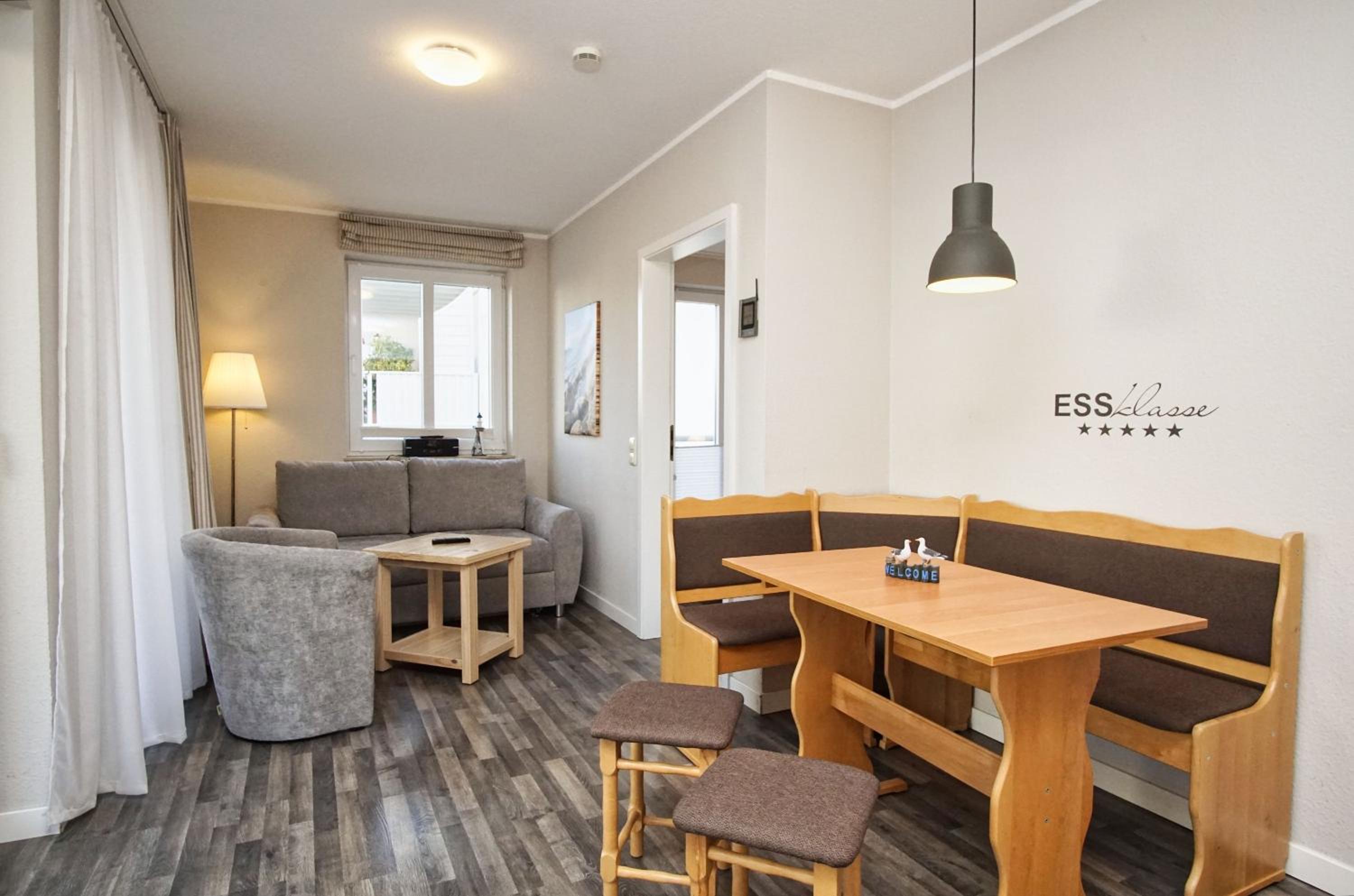 Villa Buskam Ferienwohnung 27 mit Sauna- und Schwimmbadnutzung im AHOI Sellin