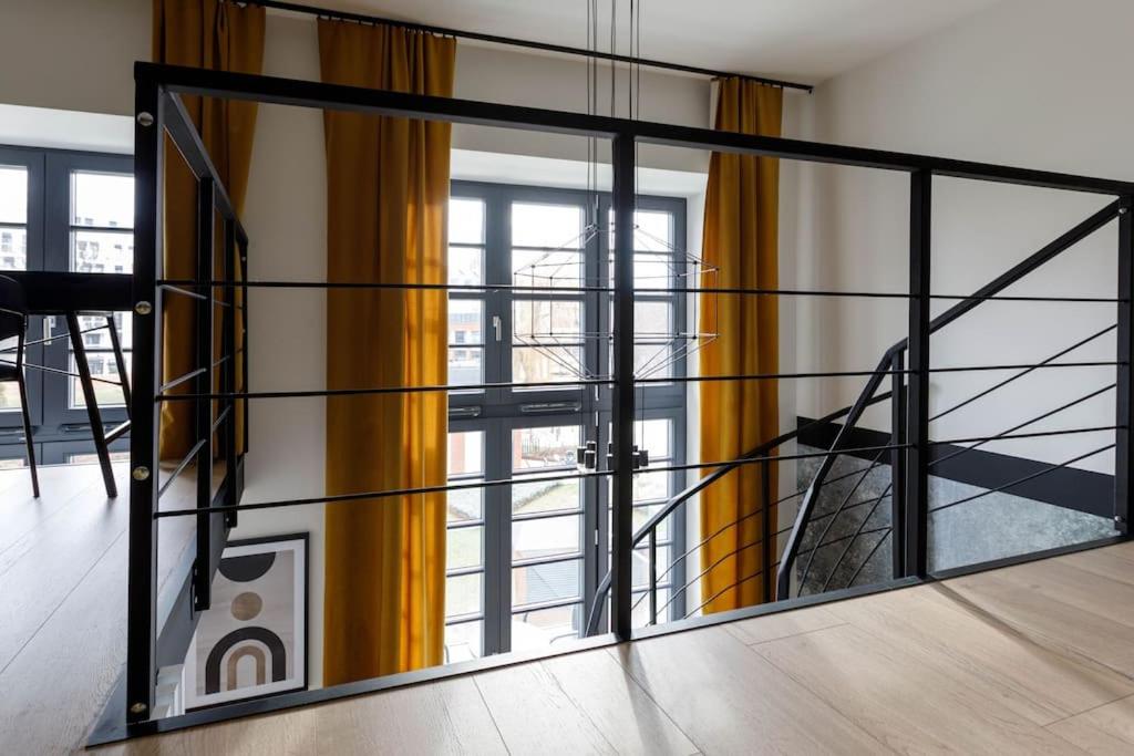 Golden Apartments Wroclaw - Stylish Loft Apartment - Great Location &Jana Pawła33