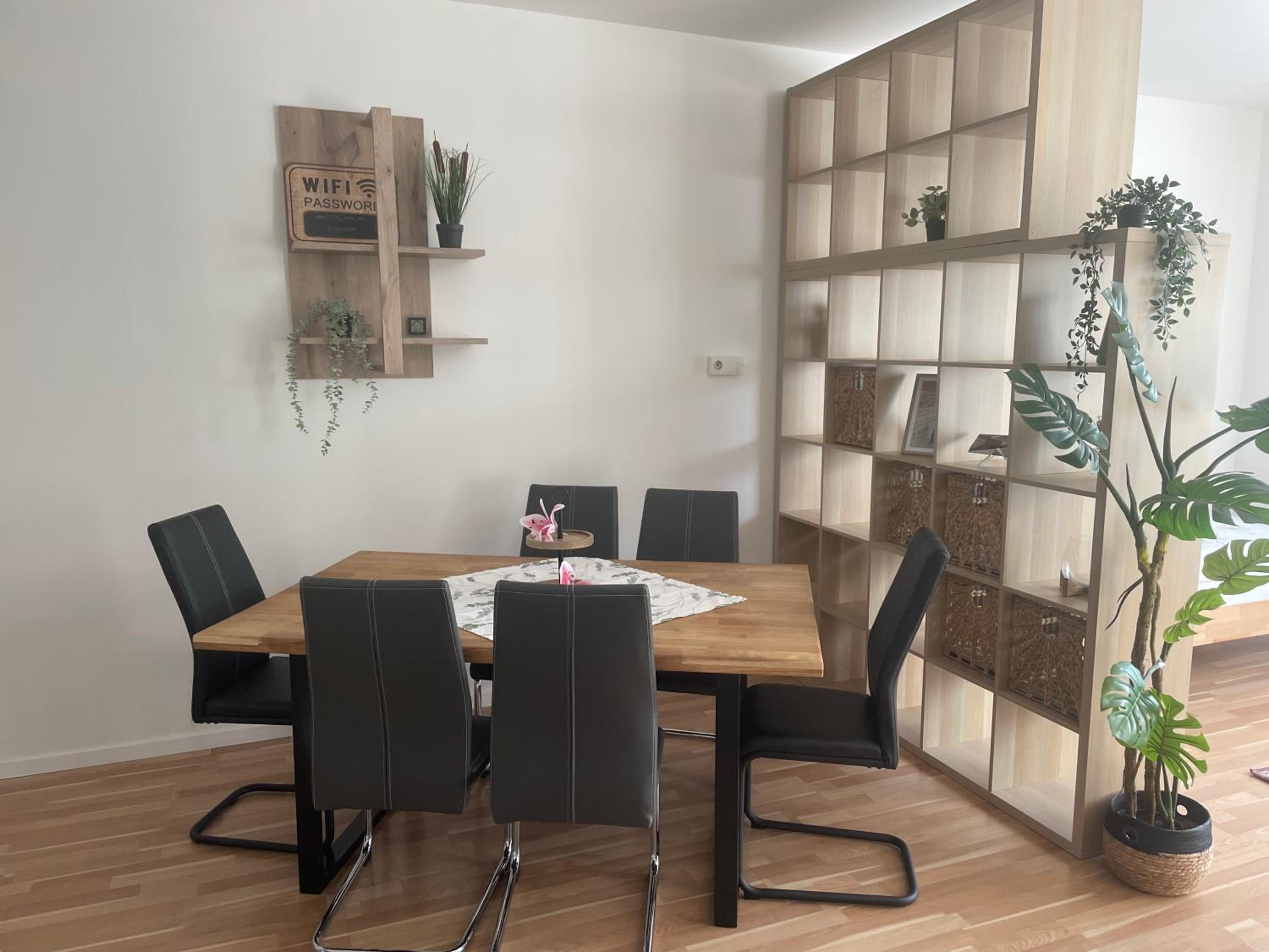 Sorinas Home - Comfortable Apartment near Graz - Free Parking