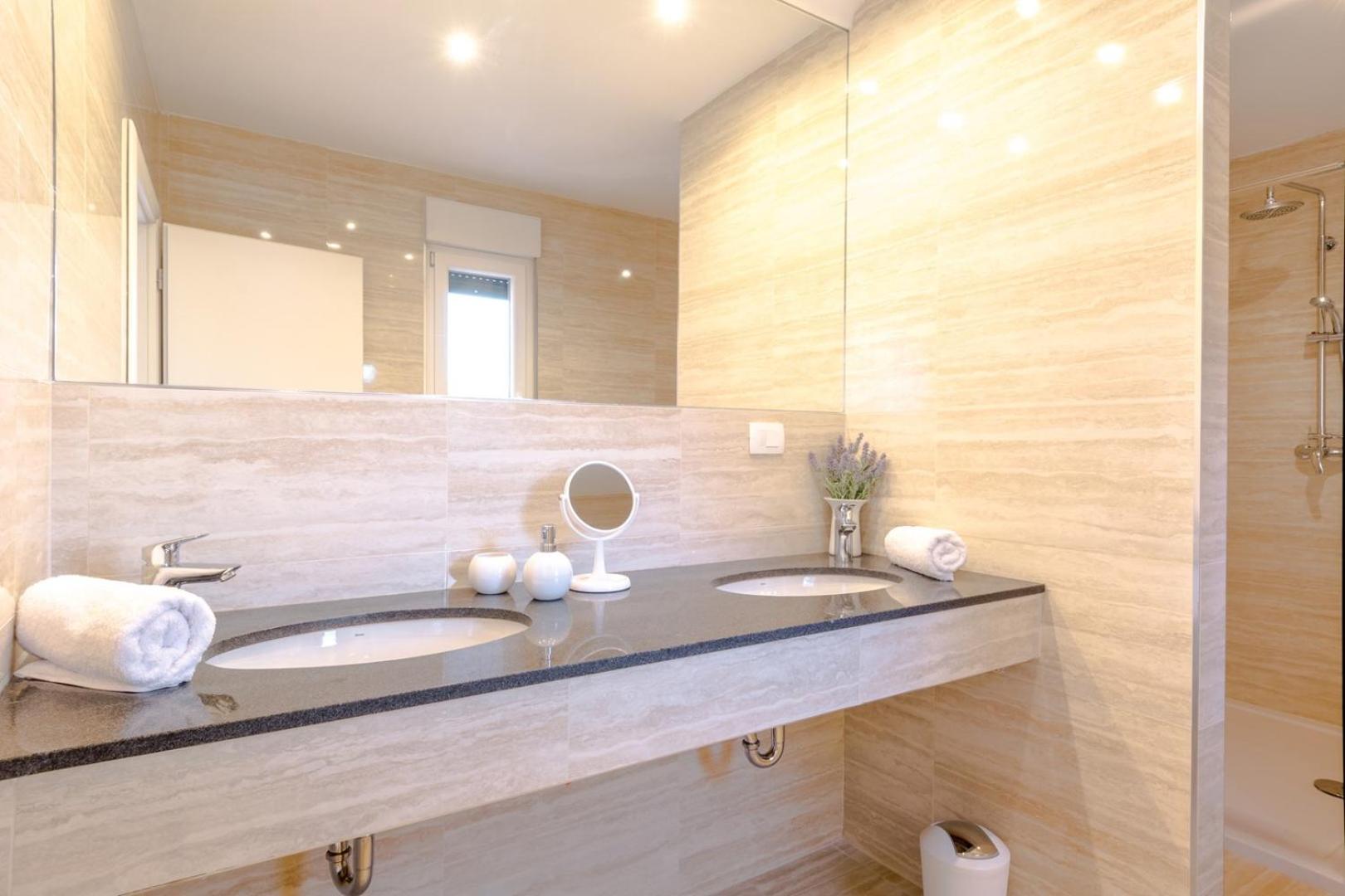 Podstrana Vacations - Luxury villa Astraeus near Split, private pool - Property Image 7