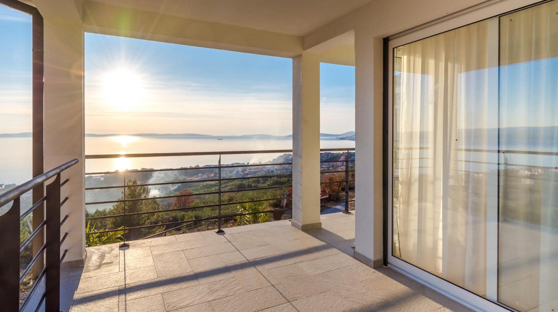 Podstrana Vacations - Luxury villa Astraeus near Split, private pool - Property Image 3