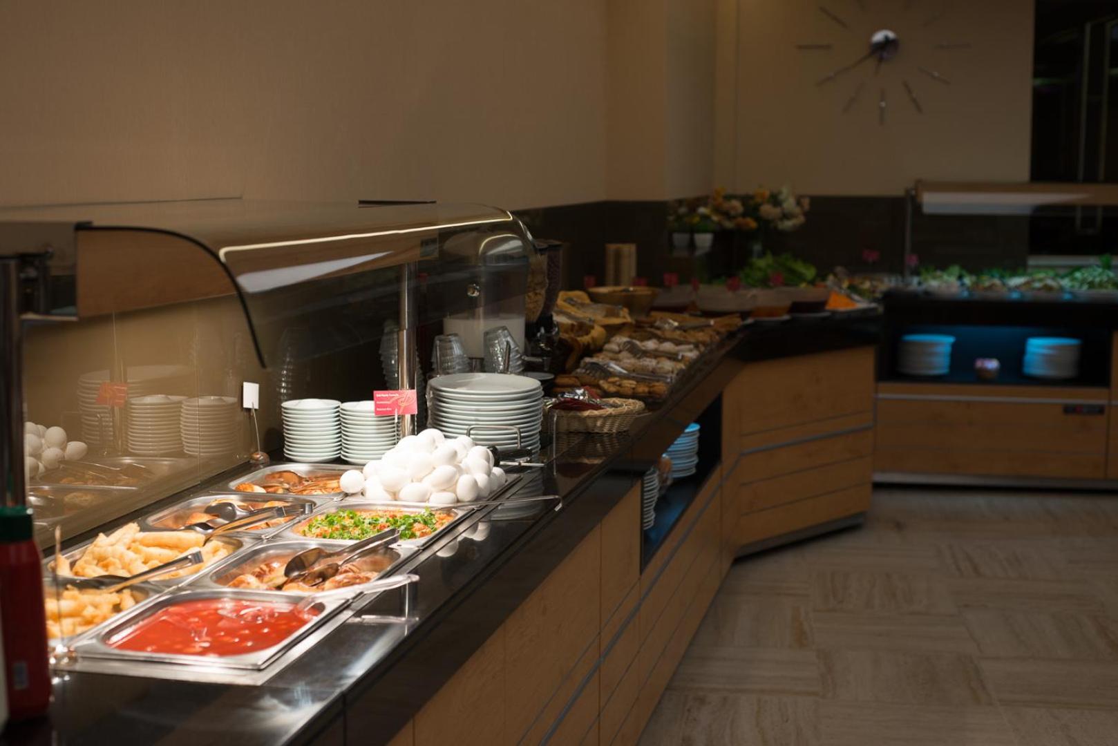 Prestige Hotel Old City - Image 19