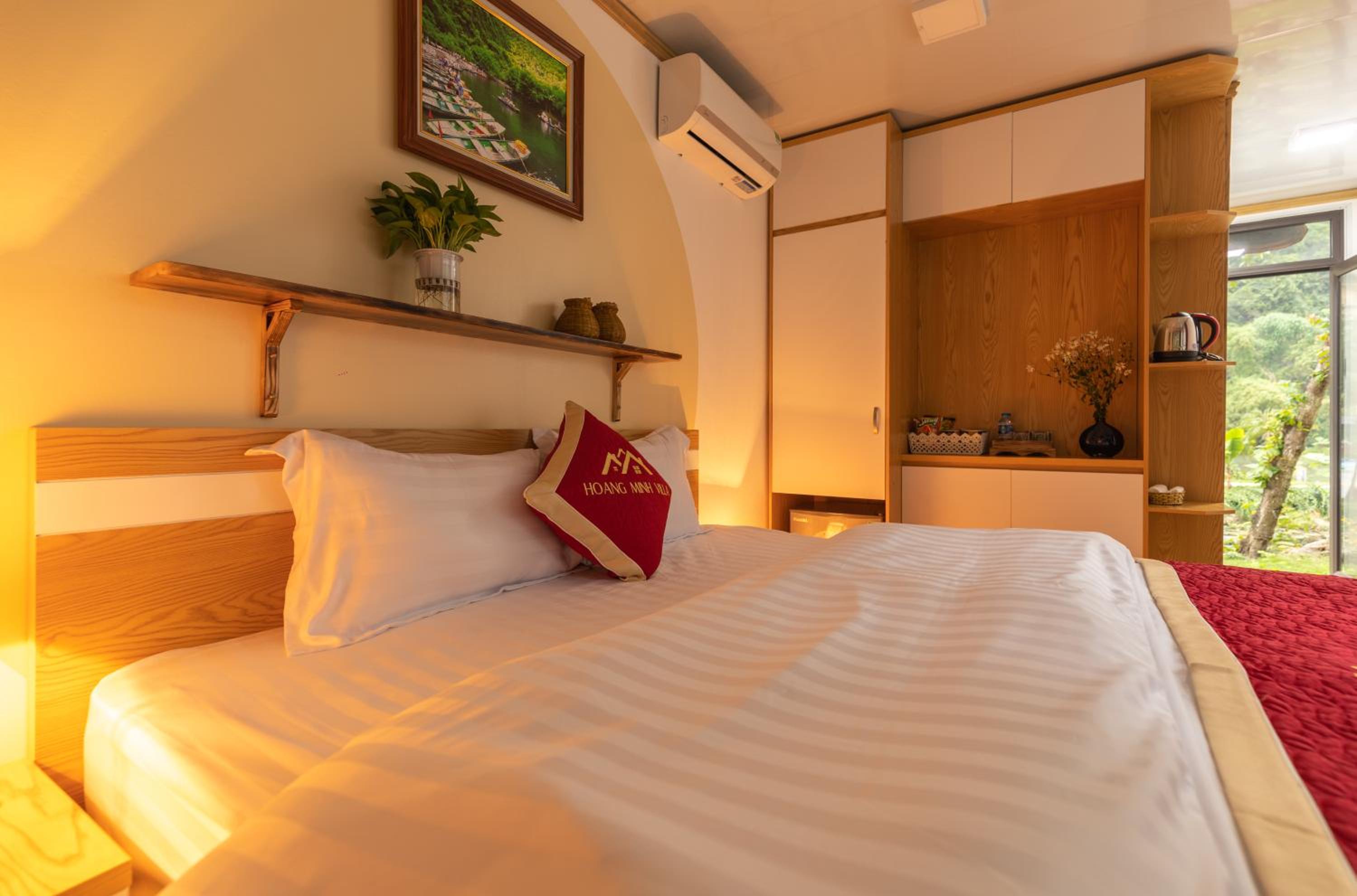 Hoang Minh Mountainside Villa