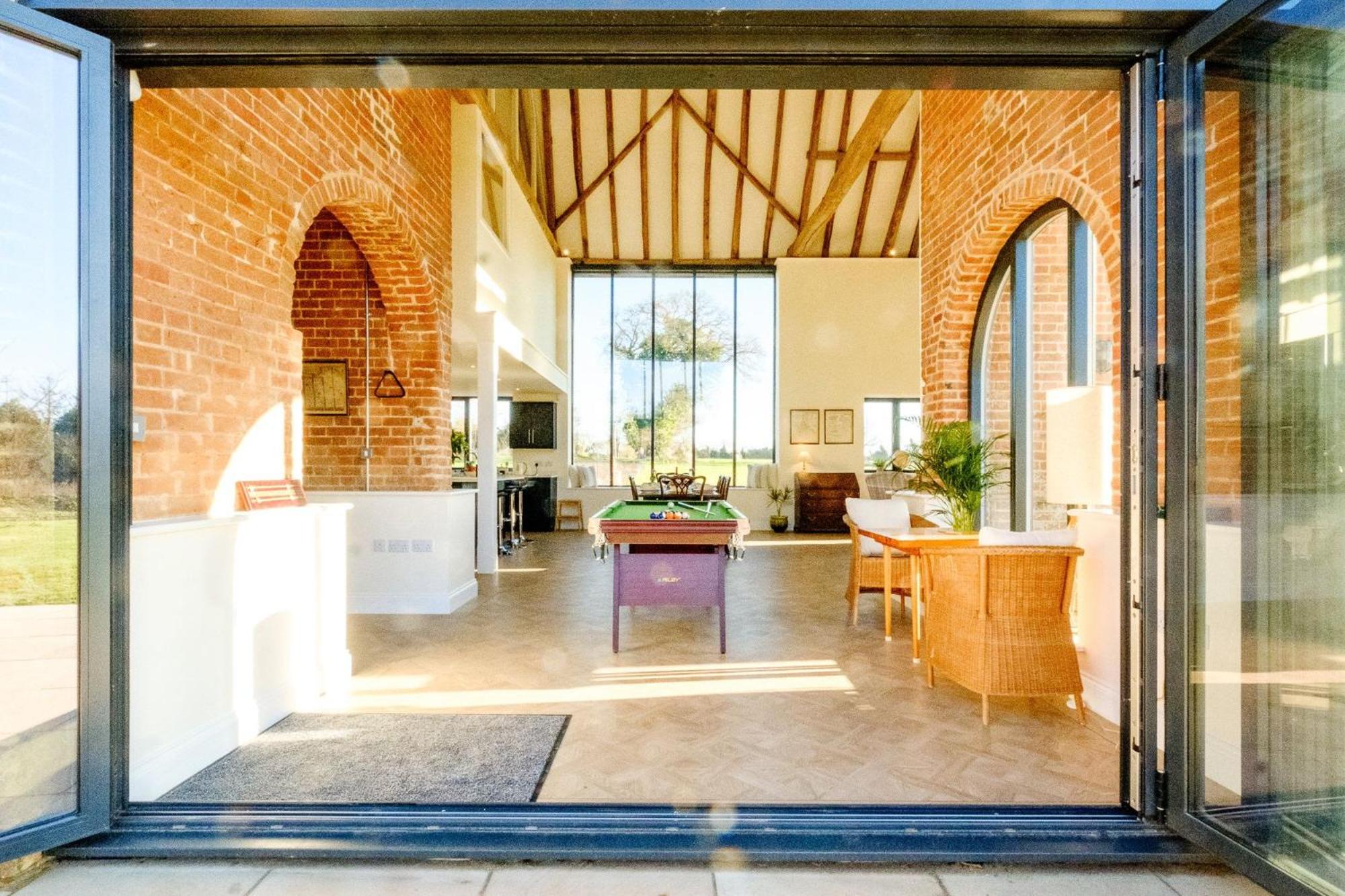 Upper Barn - a large family house by Aldeburgh Coastal Cottages