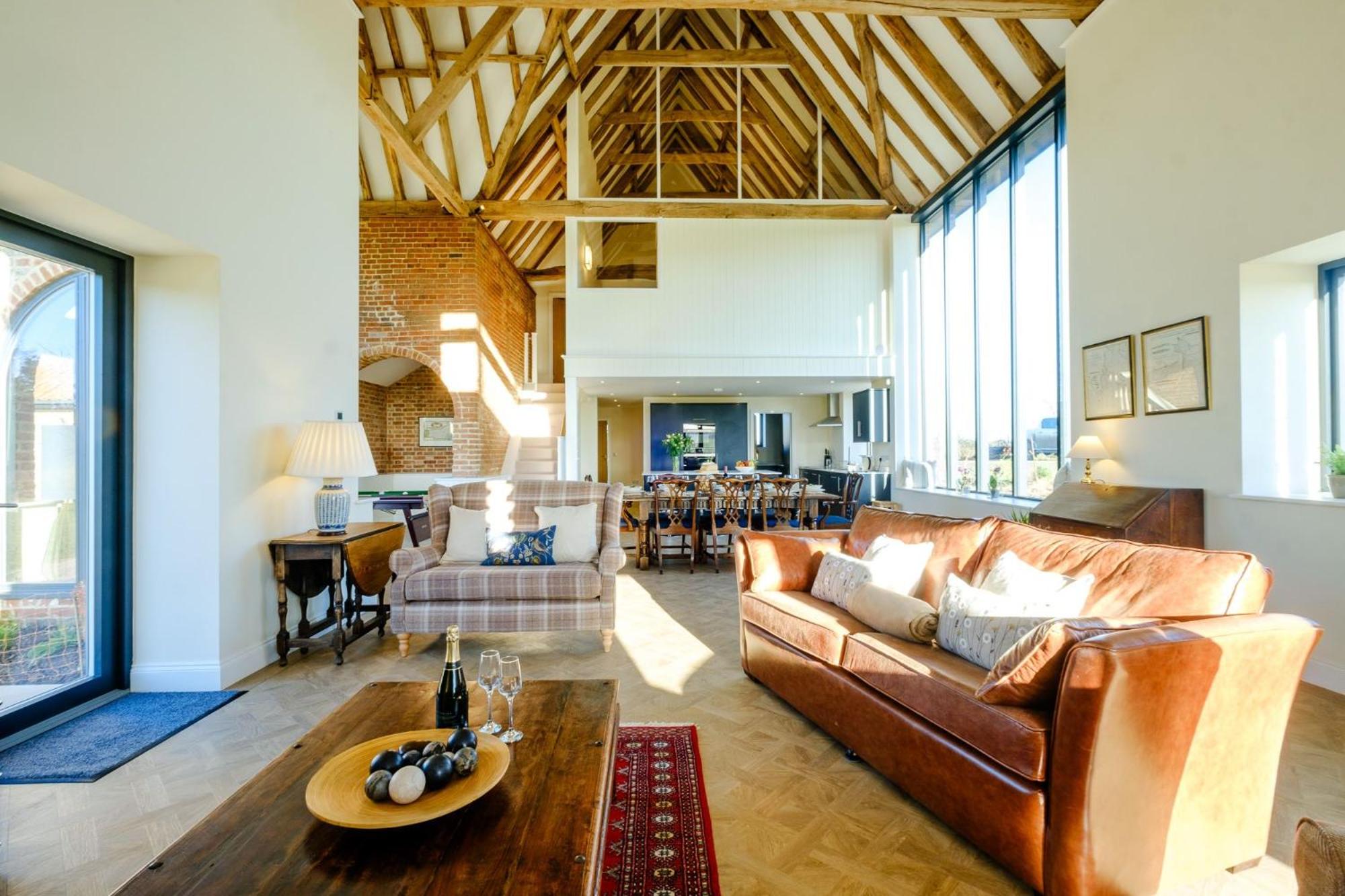 Upper Barn - a large family house by Aldeburgh Coastal Cottages