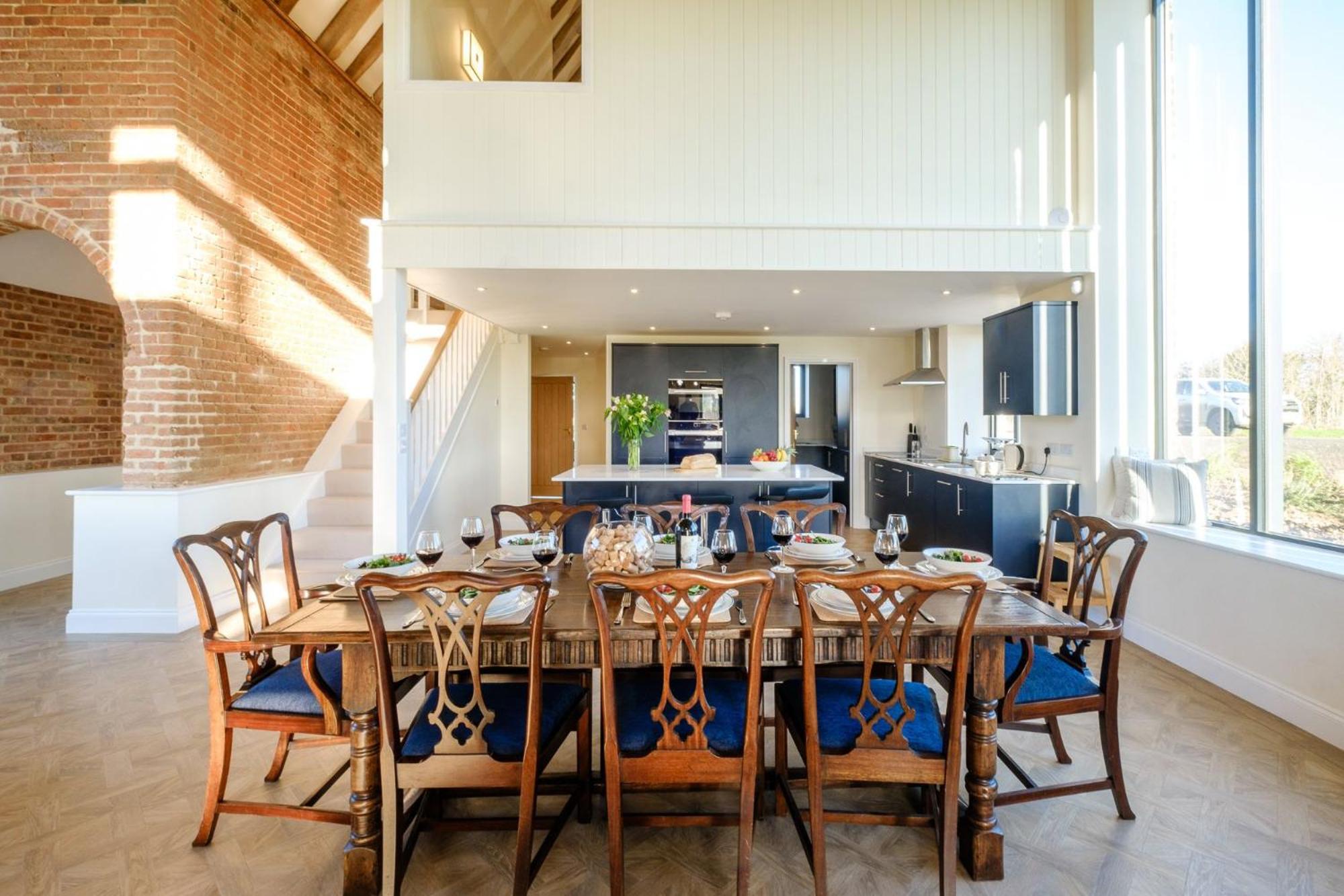 Upper Barn - a large family house by Aldeburgh Coastal Cottages