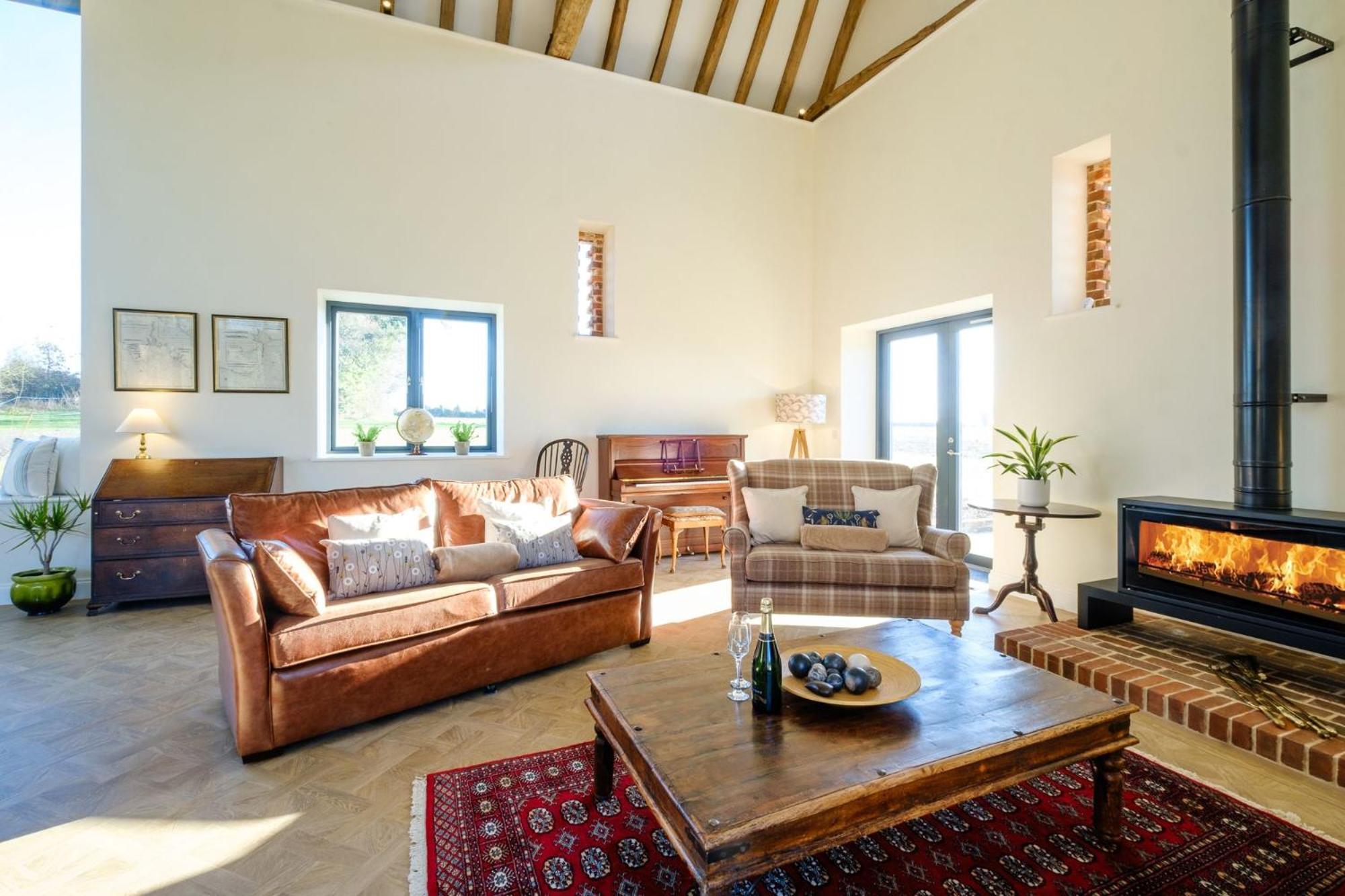 Upper Barn - a large family house by Aldeburgh Coastal Cottages