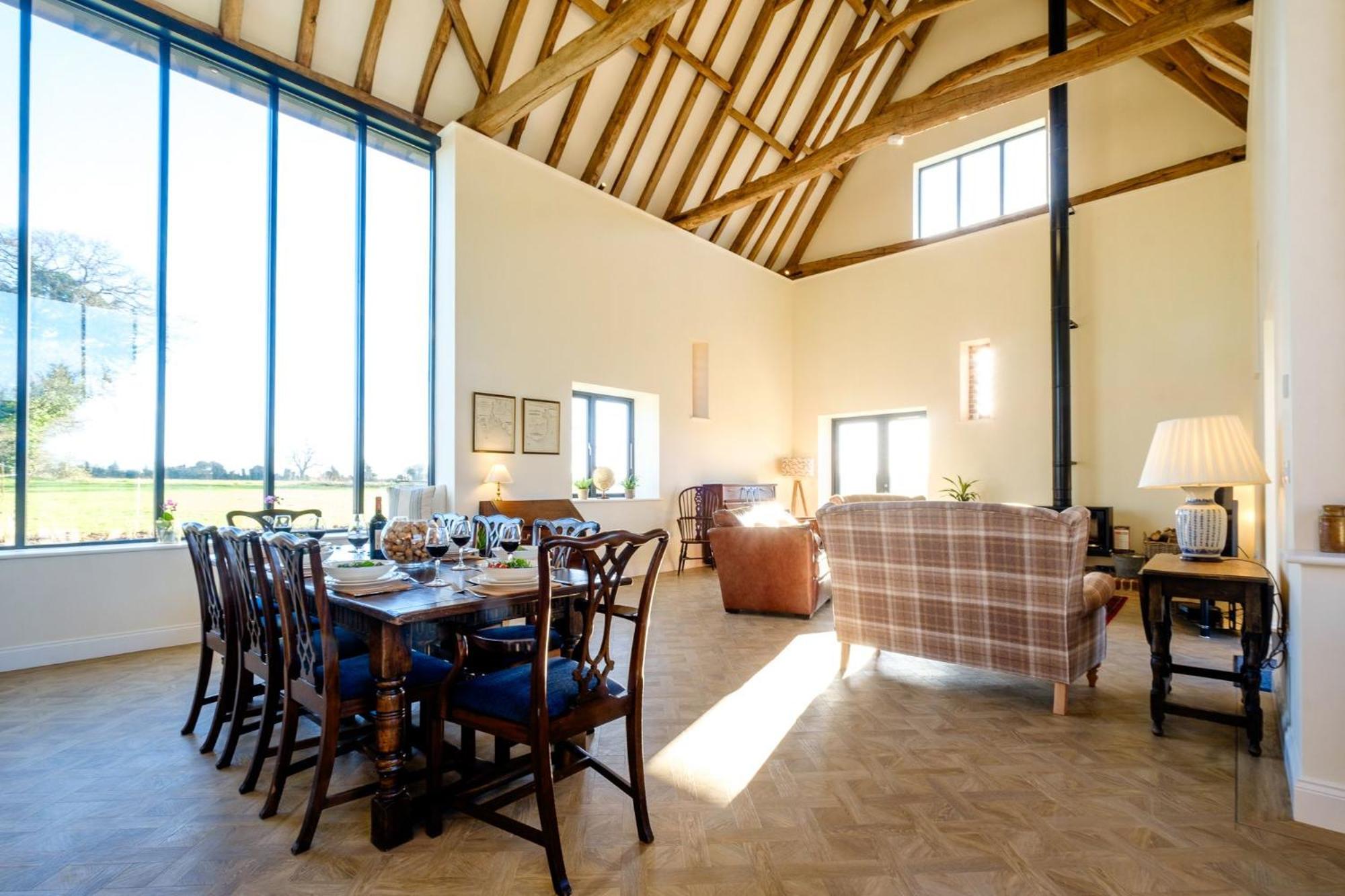 Upper Barn - a large family house by Aldeburgh Coastal Cottages