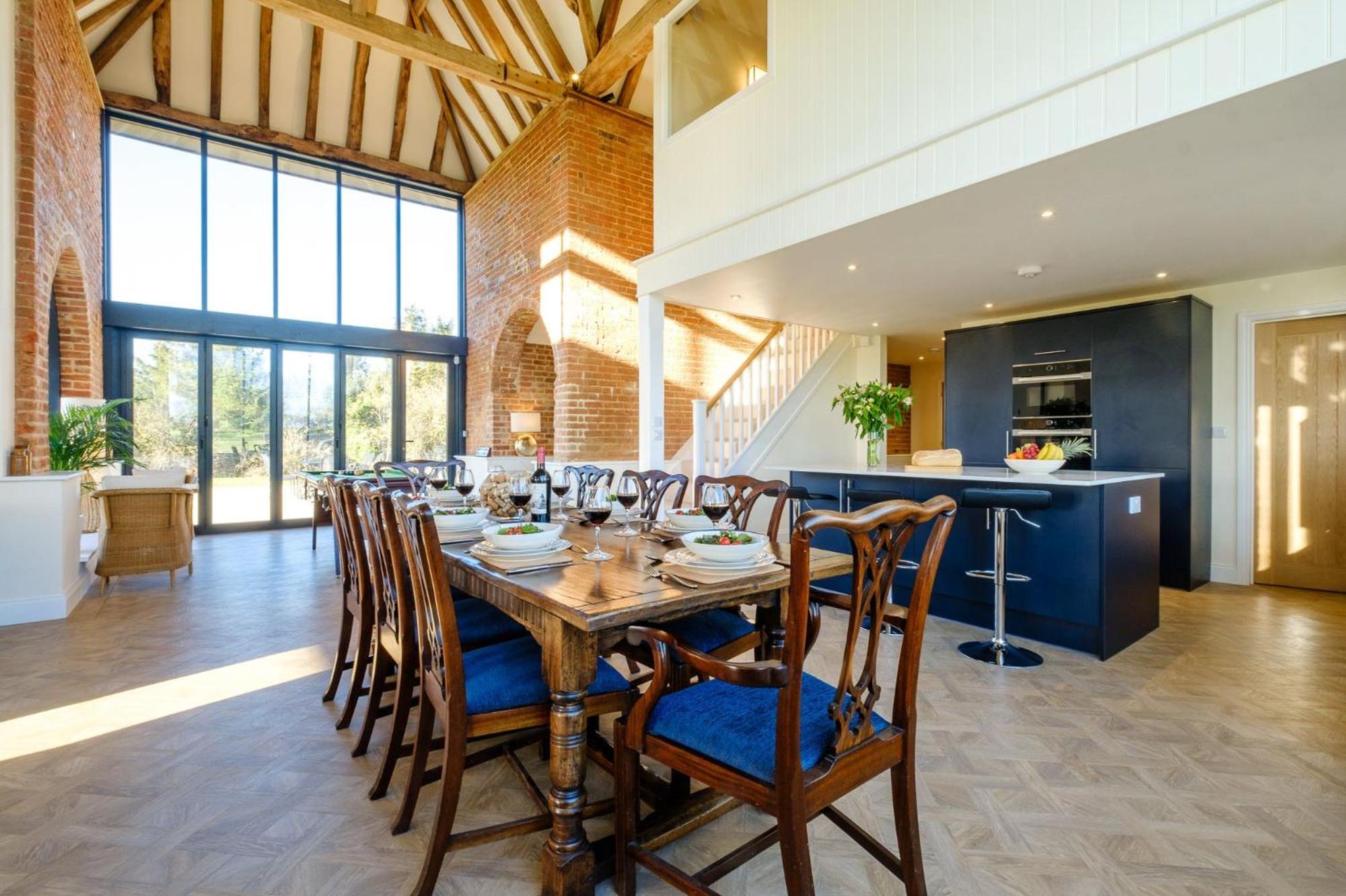 Upper Barn - a large family house by Aldeburgh Coastal Cottages