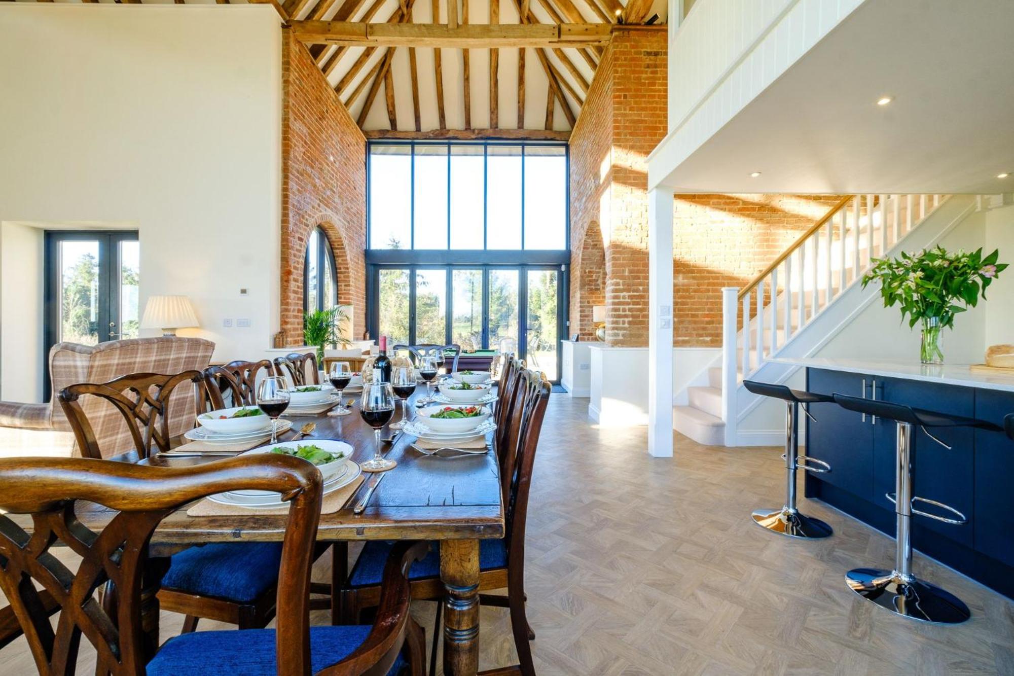 Upper Barn - a large family house by Aldeburgh Coastal Cottages