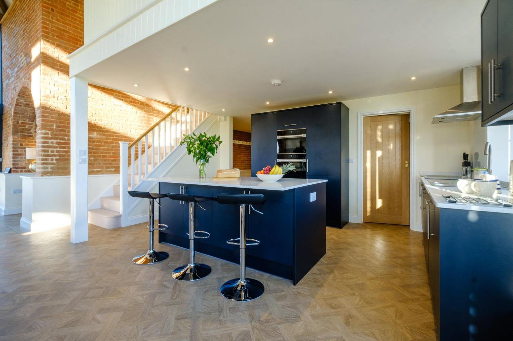 Upper Barn - a large family house by Aldeburgh Coastal Cottages