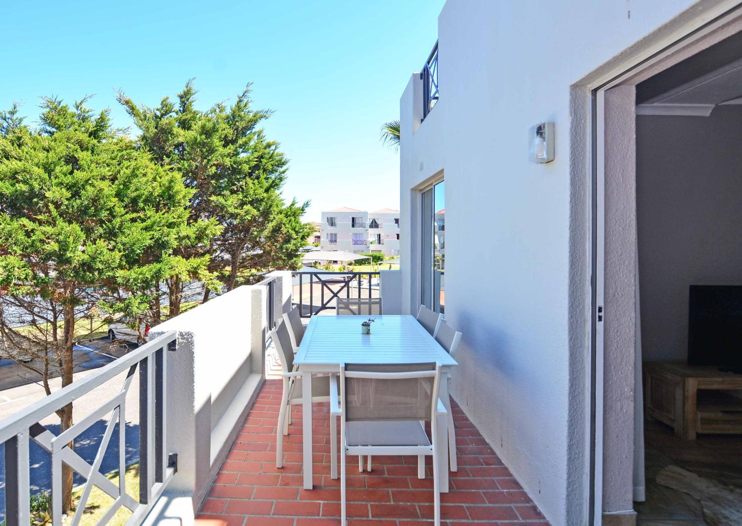 49 Mont Serrat Blouberg view 2