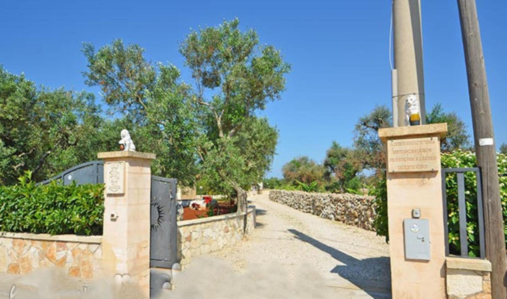 Villetta Cosimo Torre Vado view 2