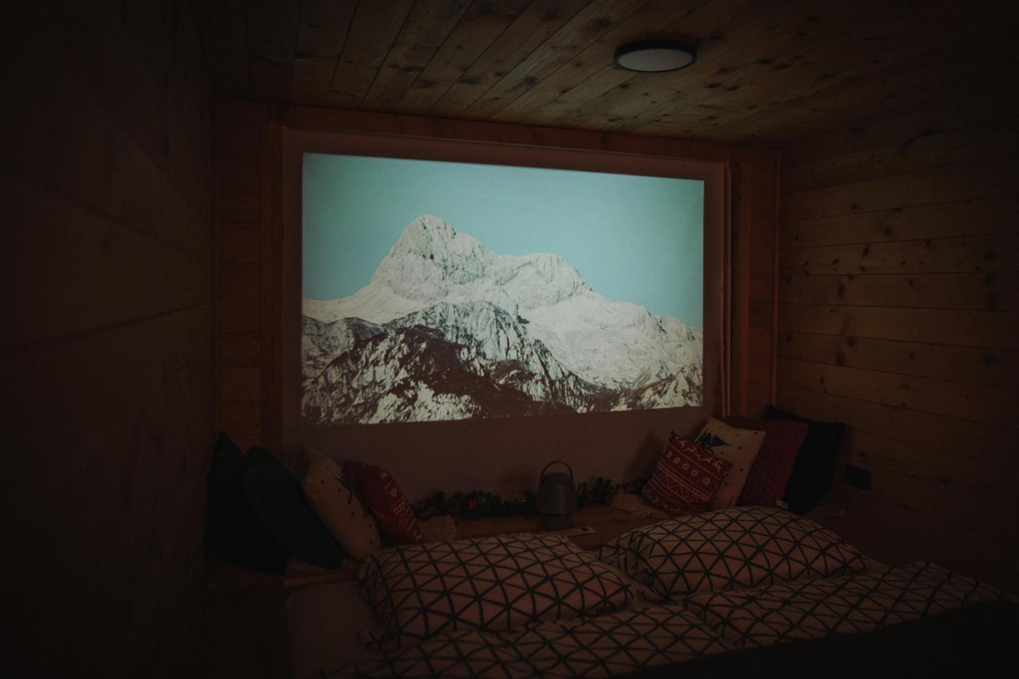 Med smrekami - Studio apartment with Chalet, Sauna and Jacuzzi