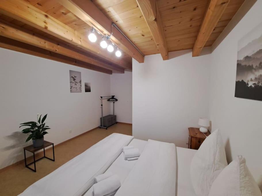 Family-friendly apartment with Alpine view