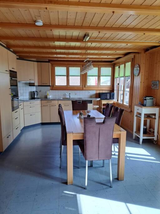 Family-friendly apartment with Alpine view