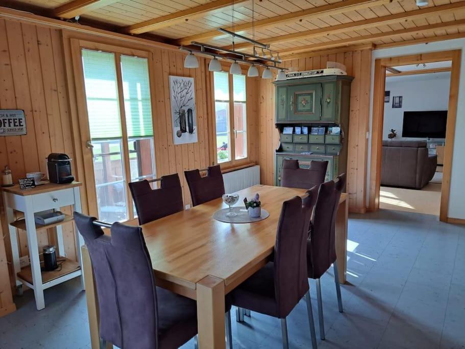 Family-friendly apartment with Alpine view