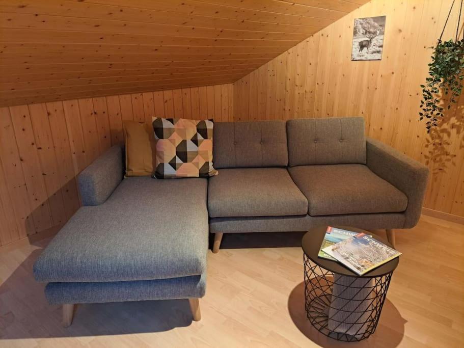 Family-friendly apartment with Alpine view
