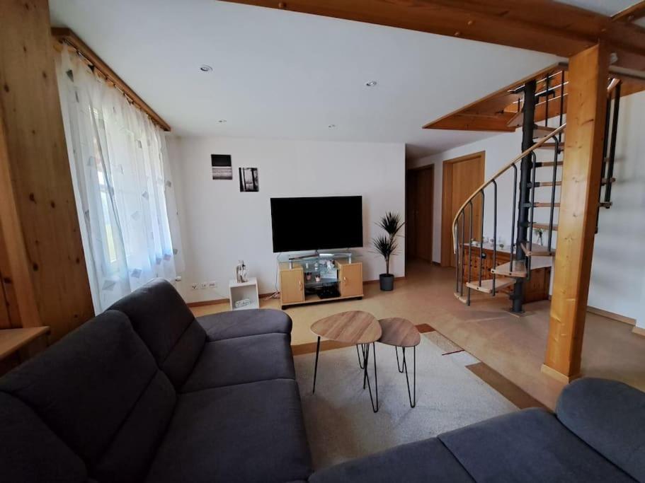 Family-friendly apartment with Alpine view