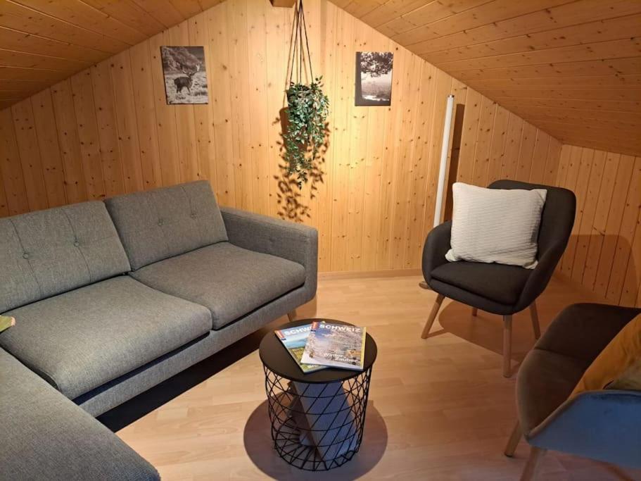 Family-friendly apartment with Alpine view