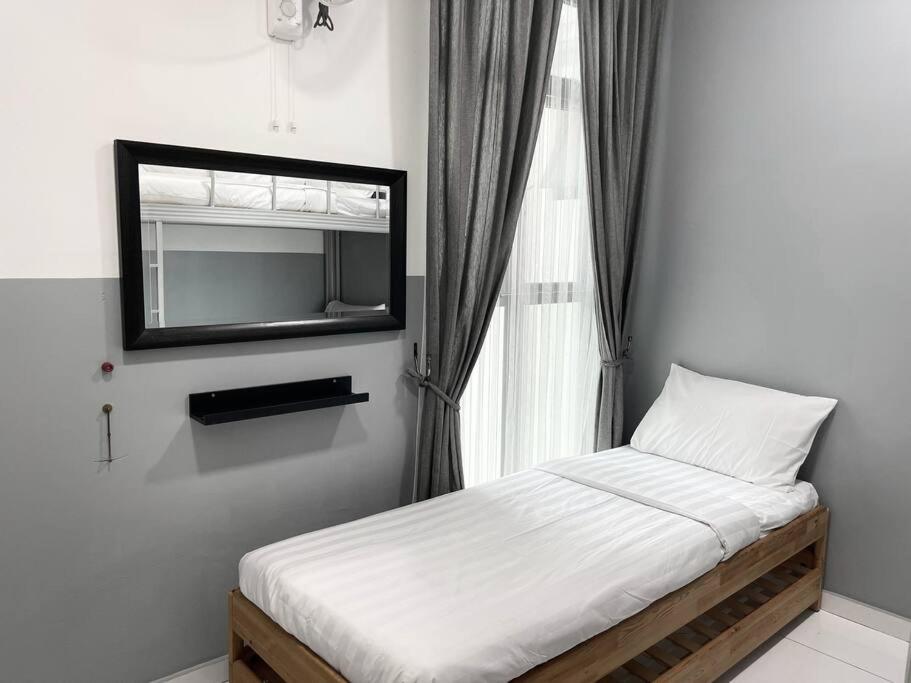 3Bed2Bath SkyLoft Bukit Indah JB