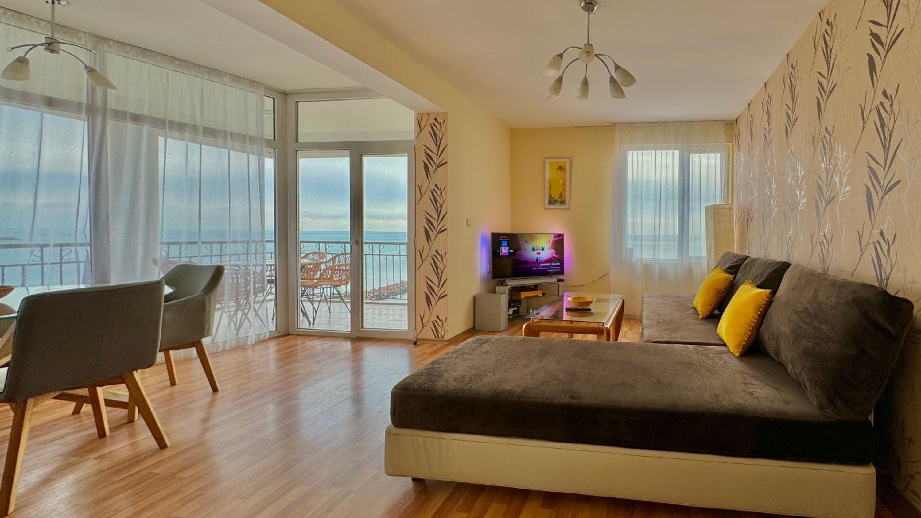 Beachfront Havana