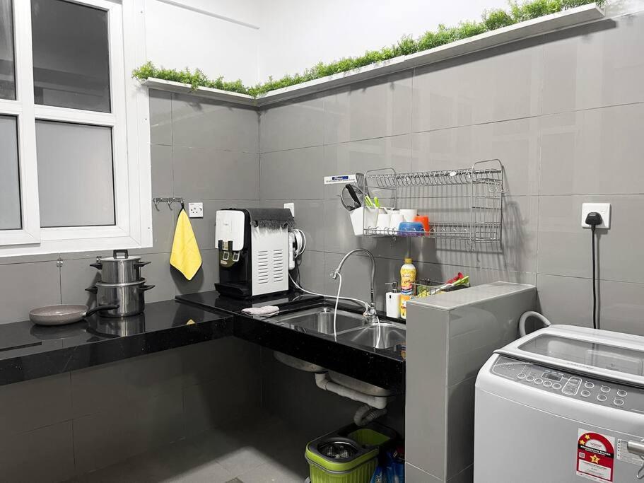 3Bed2Bath SkyLoft Bukit Indah JB