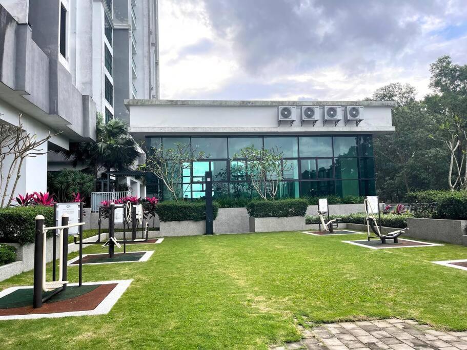 3Bed2Bath SkyLoft Bukit Indah JB