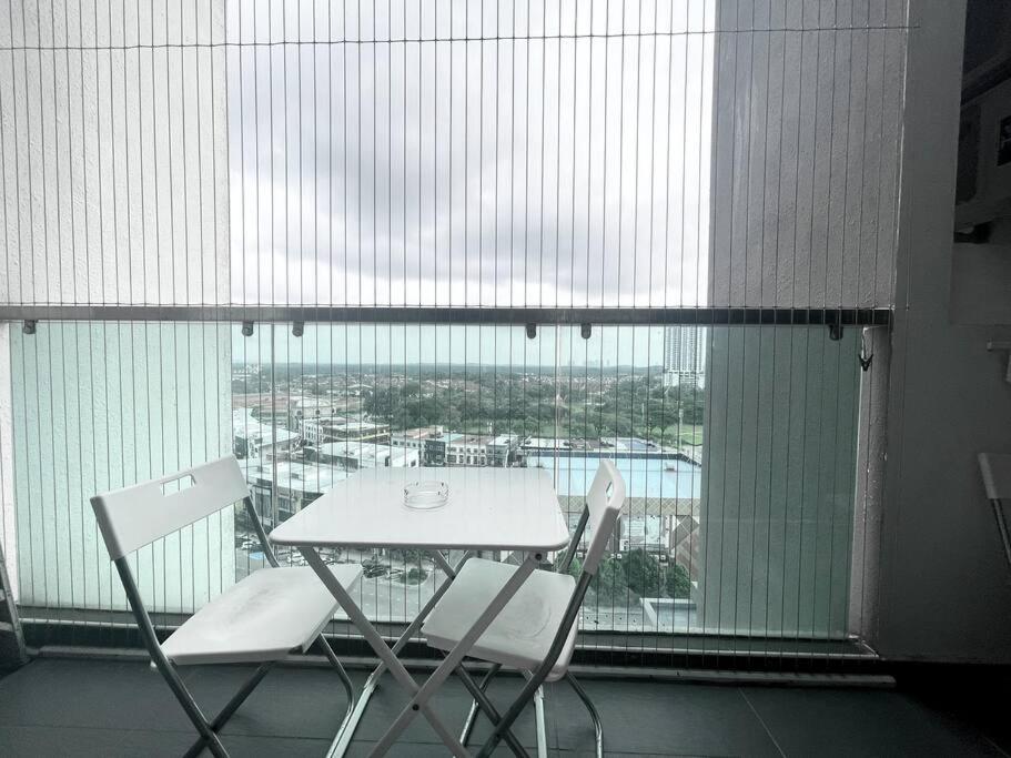 3Bed2Bath SkyLoft Bukit Indah JB