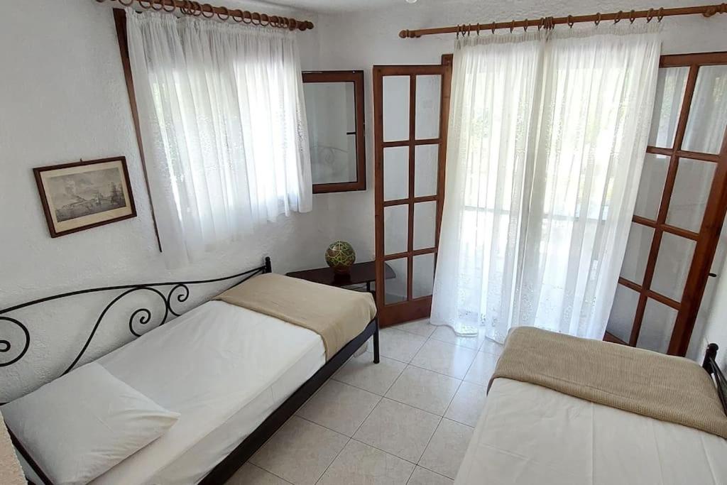 Esperides Villa