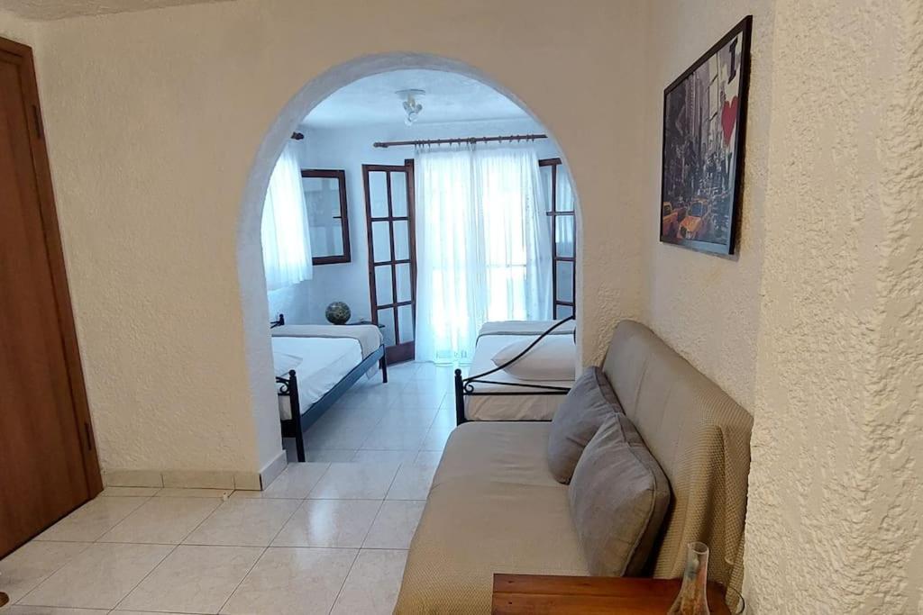 Esperides Villa