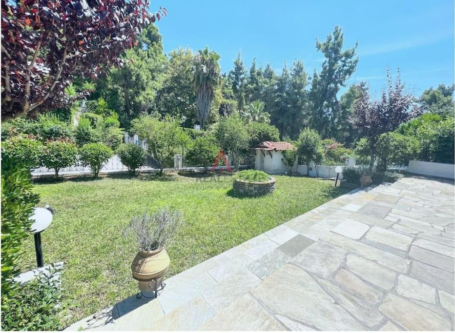 Esperides Villa