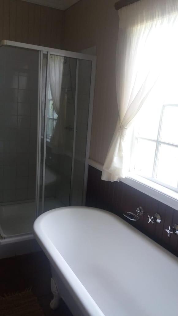 Silver Mist Guest House and Country Inn